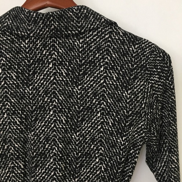 Ann Taylor Black & White Print Faux Wrap Dress 2P - Picture 5 of 8
